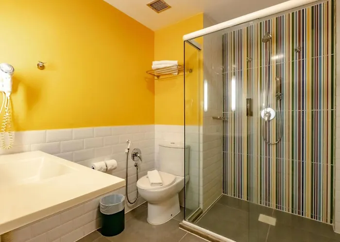 Ibis Styles Balneário Camboriú - 1 Quadra do Mar